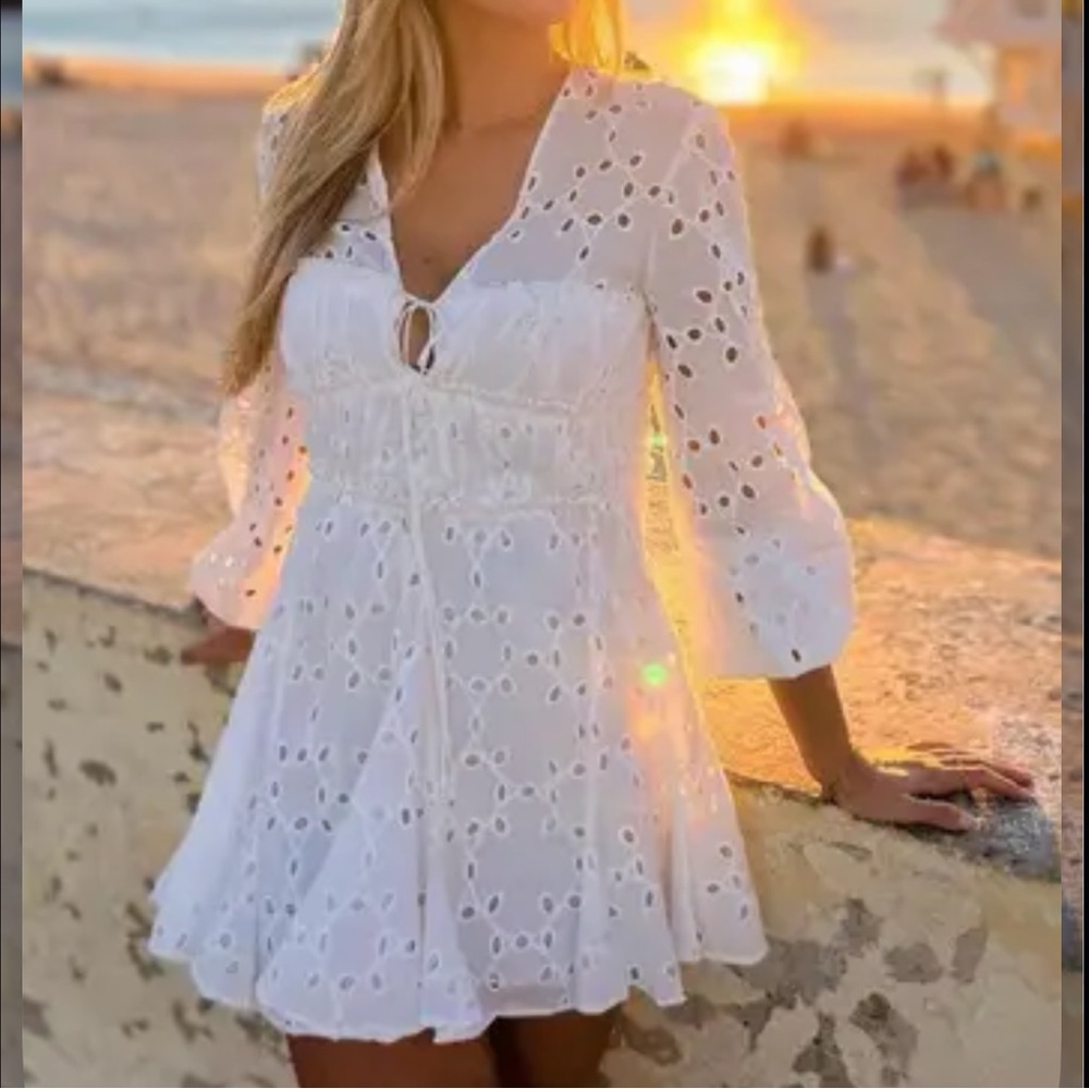 zara long sleeve eyelet mini dress in white - Picture 6 of 6